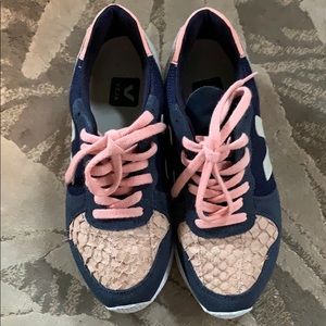 Veja sneakers